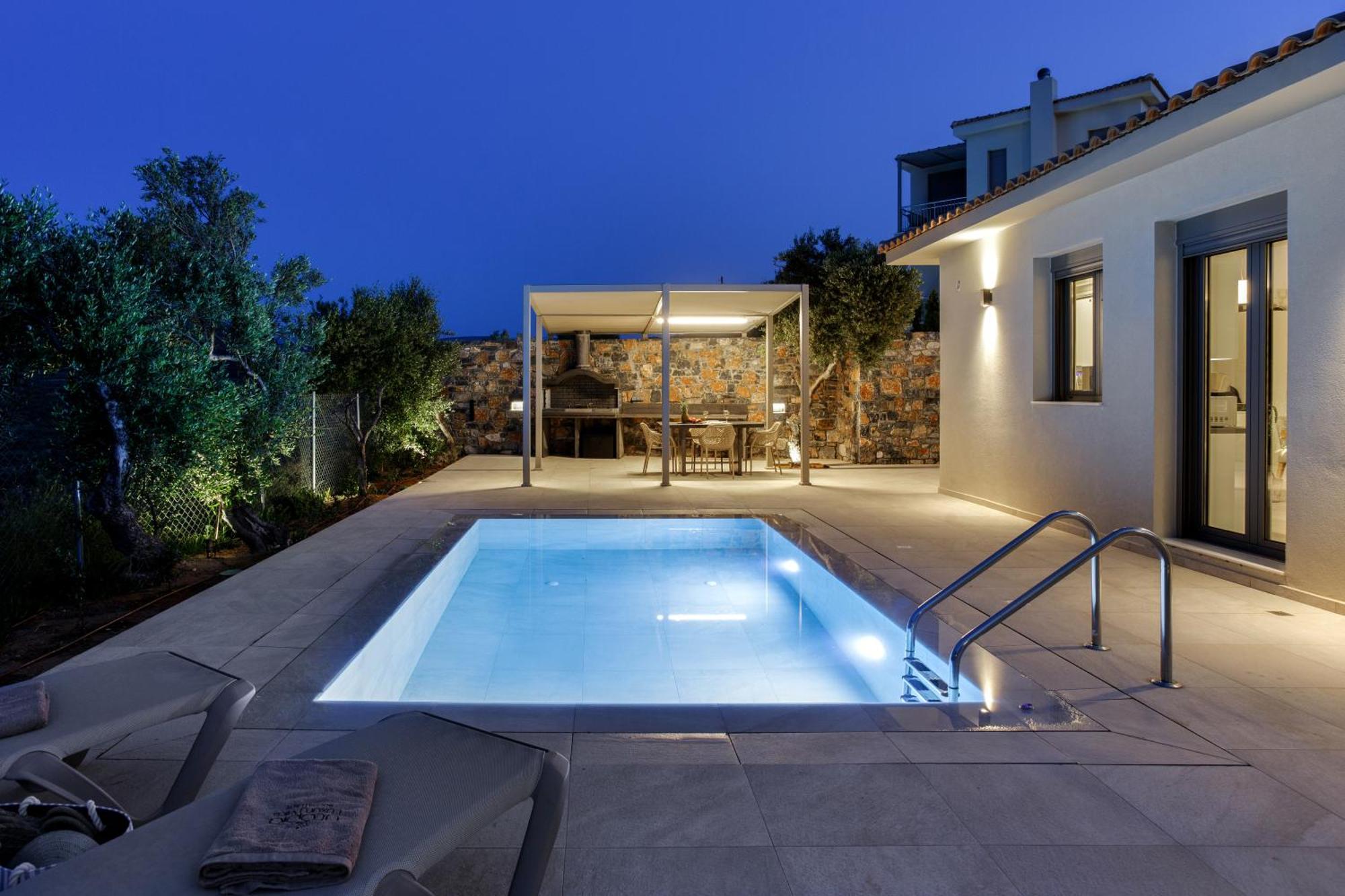 Utopia Luxury Villa *