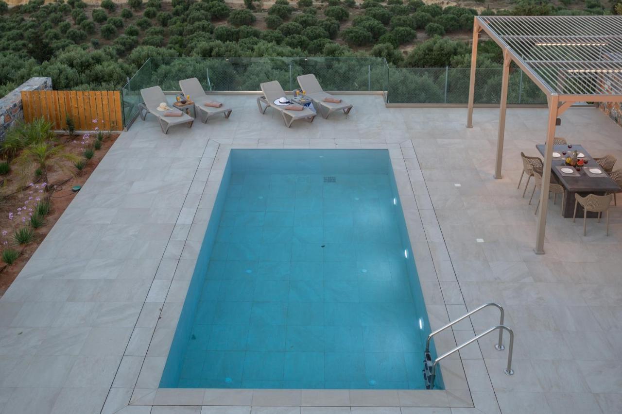 Utopia Luxury *